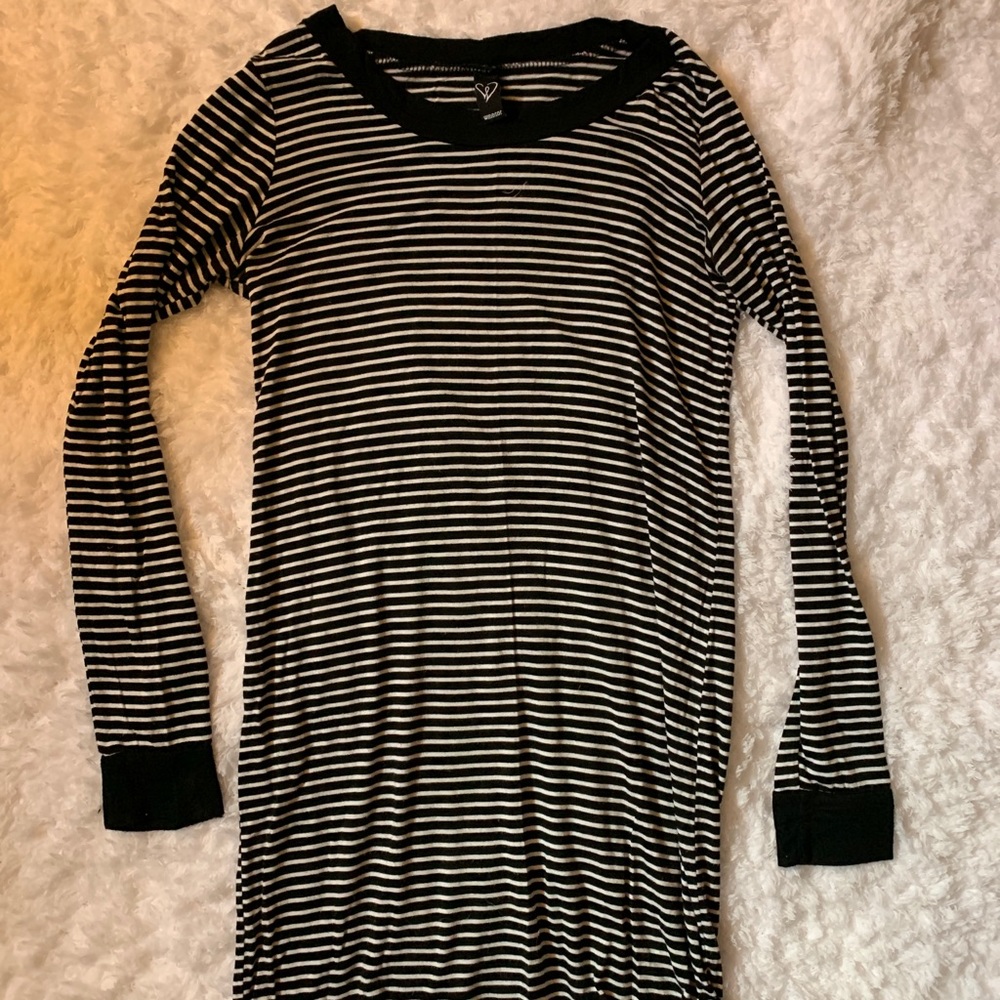 B&W Striped Short & Flowy Dress